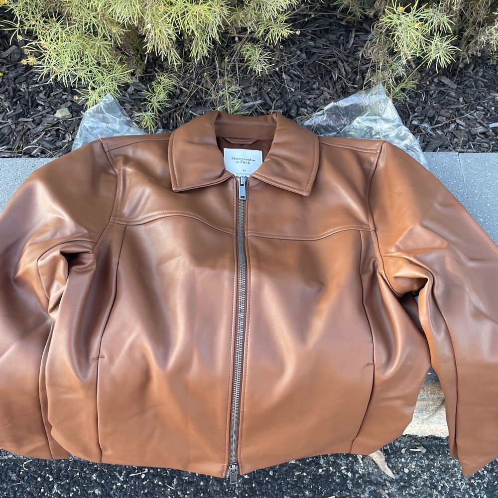 Abercrombie & Fitch Tan Vegan leather Jacket - Picture 2 of 4